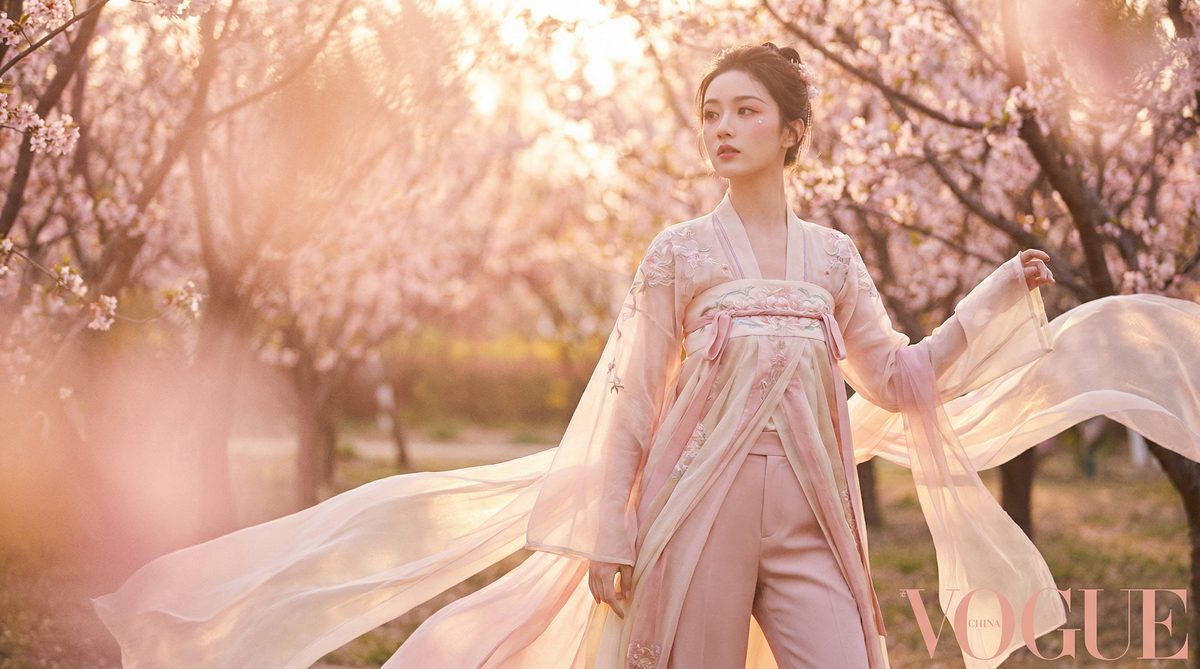 黄片视频：古风写真MV视频教程